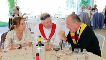 <br />
<b>Warning</b>:  Undefined variable $img in <b>/home/ducatovinix/public_html/site/wp-content/themes/ppo_ducato/single-attivita.php</b> on line <b>276</b><br />
<br />
<b>Warning</b>:  Trying to access array offset on null in <b>/home/ducatovinix/public_html/site/wp-content/themes/ppo_ducato/single-attivita.php</b> on line <b>276</b><br />
